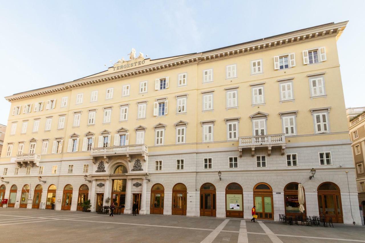 Tergesteo Palace Suite Trieste Esterno foto