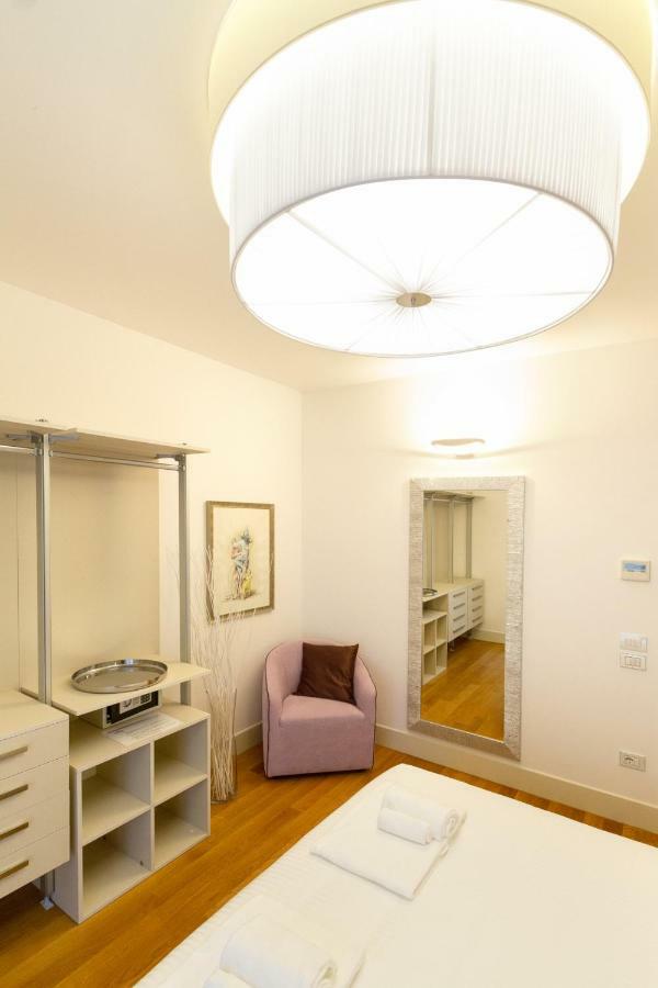 Tergesteo Palace Suite Trieste Esterno foto